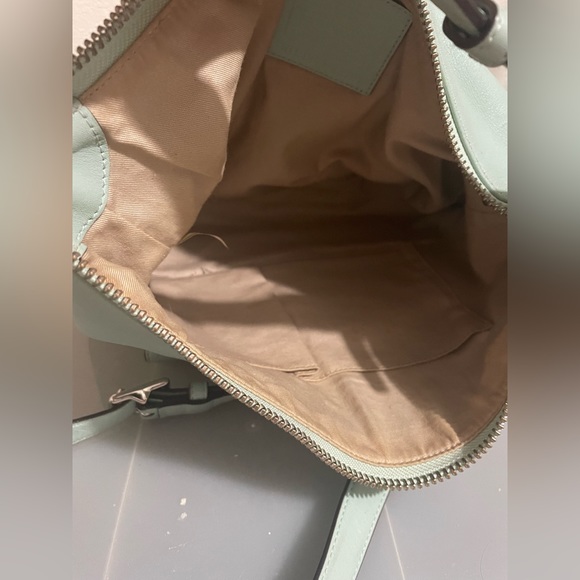 COACH bag Beautiful and unique shoulder bag - Picture 8 of 14